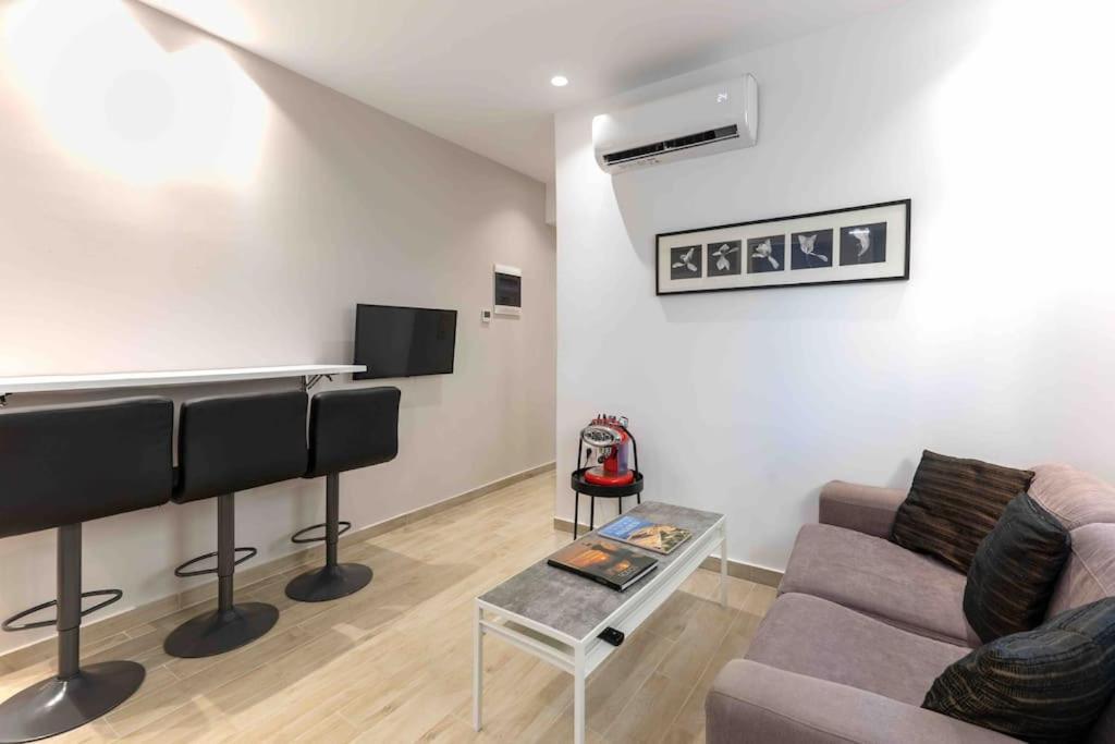 Luxury Cozy Appartment In The City Center Rhodes City Luaran gambar